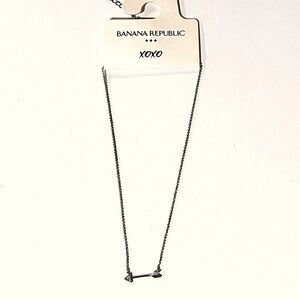 Banana Republic Silver Tone Fashion Arrow Necklace. New with Tag.